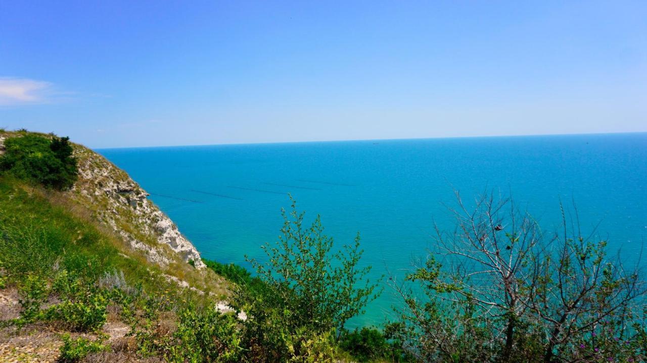 Морски Апартаменти Джулай Морнинг - July Morning Sea View Apartments Kavarna Exterior foto