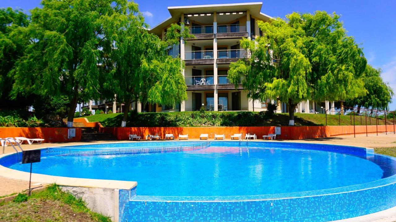 Морски Апартаменти Джулай Морнинг - July Morning Sea View Apartments Kavarna Exterior foto