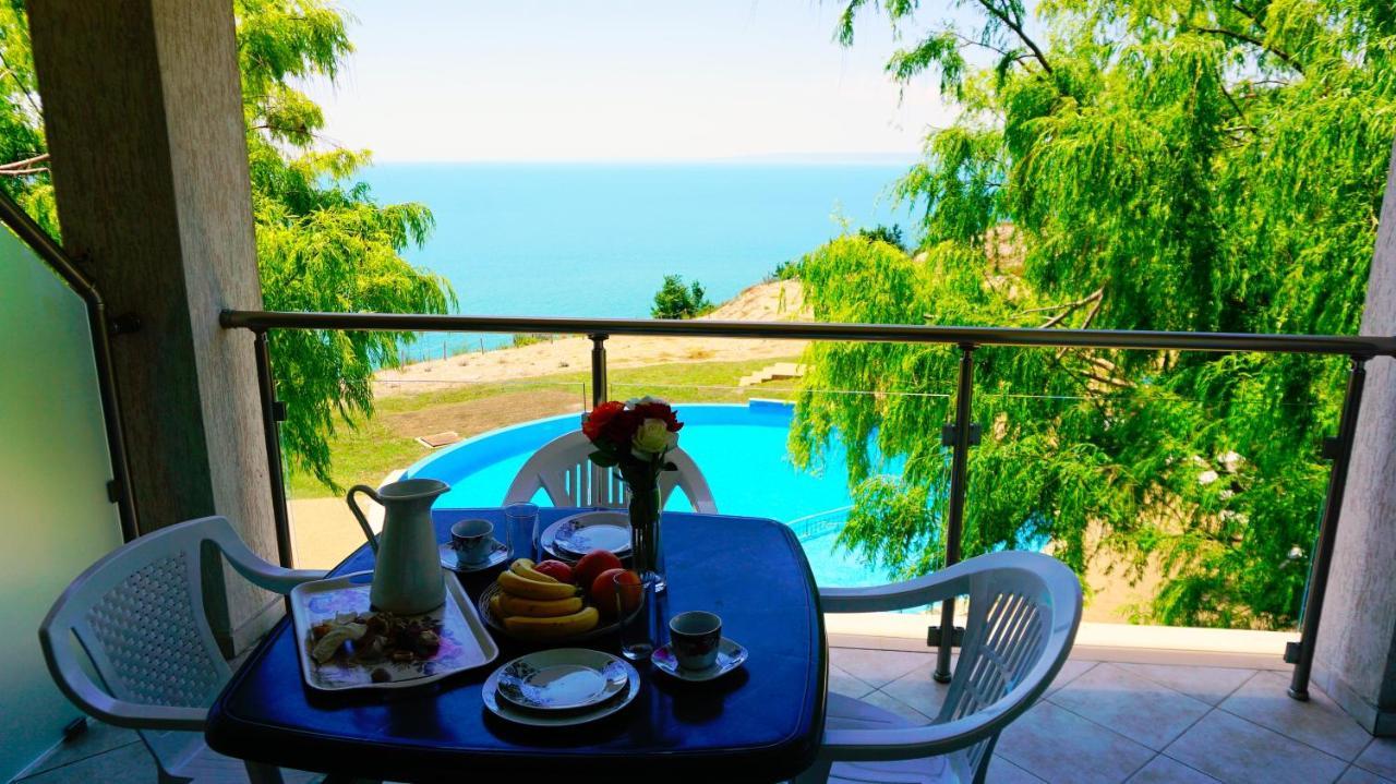 Морски Апартаменти Джулай Морнинг - July Morning Sea View Apartments Kavarna Exterior foto