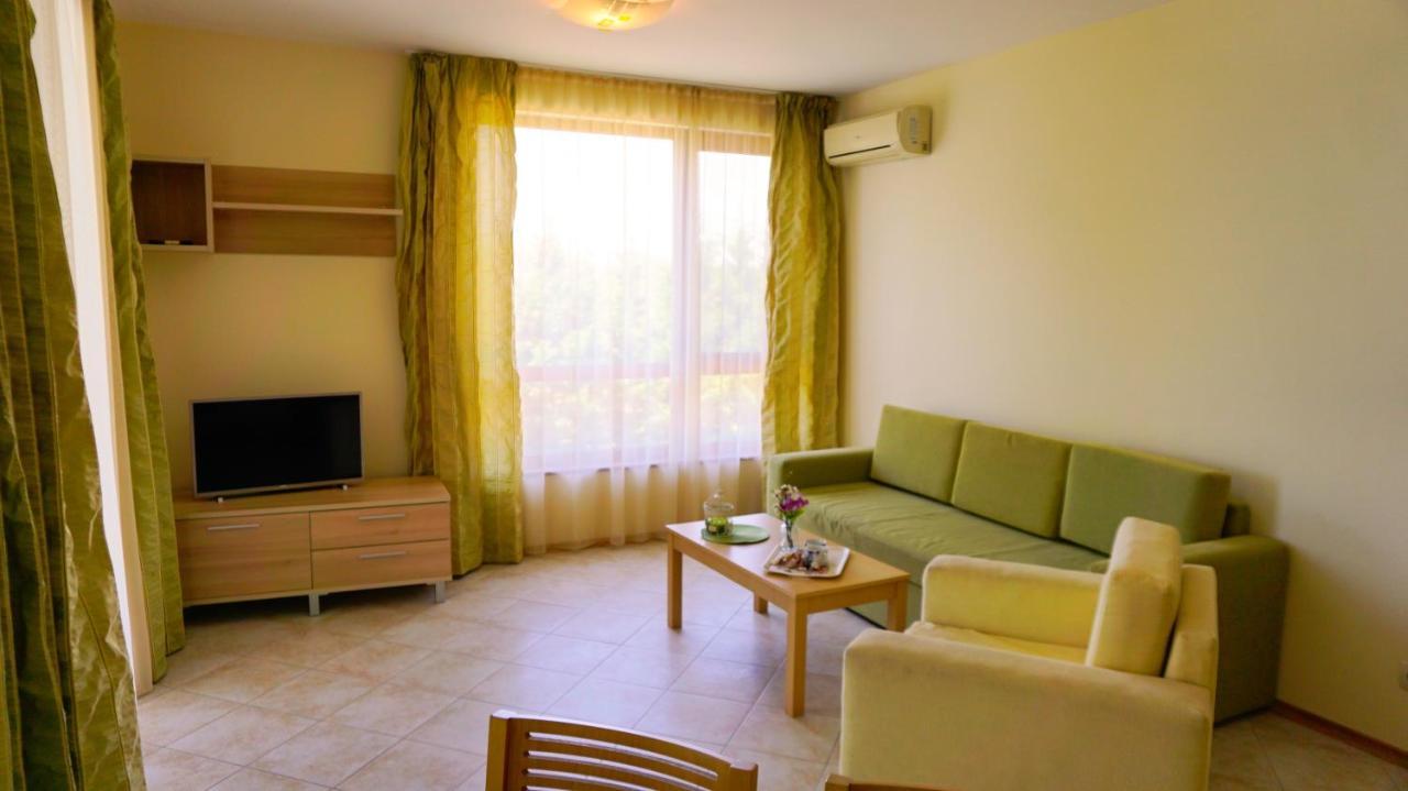 Морски Апартаменти Джулай Морнинг - July Morning Sea View Apartments Kavarna Exterior foto