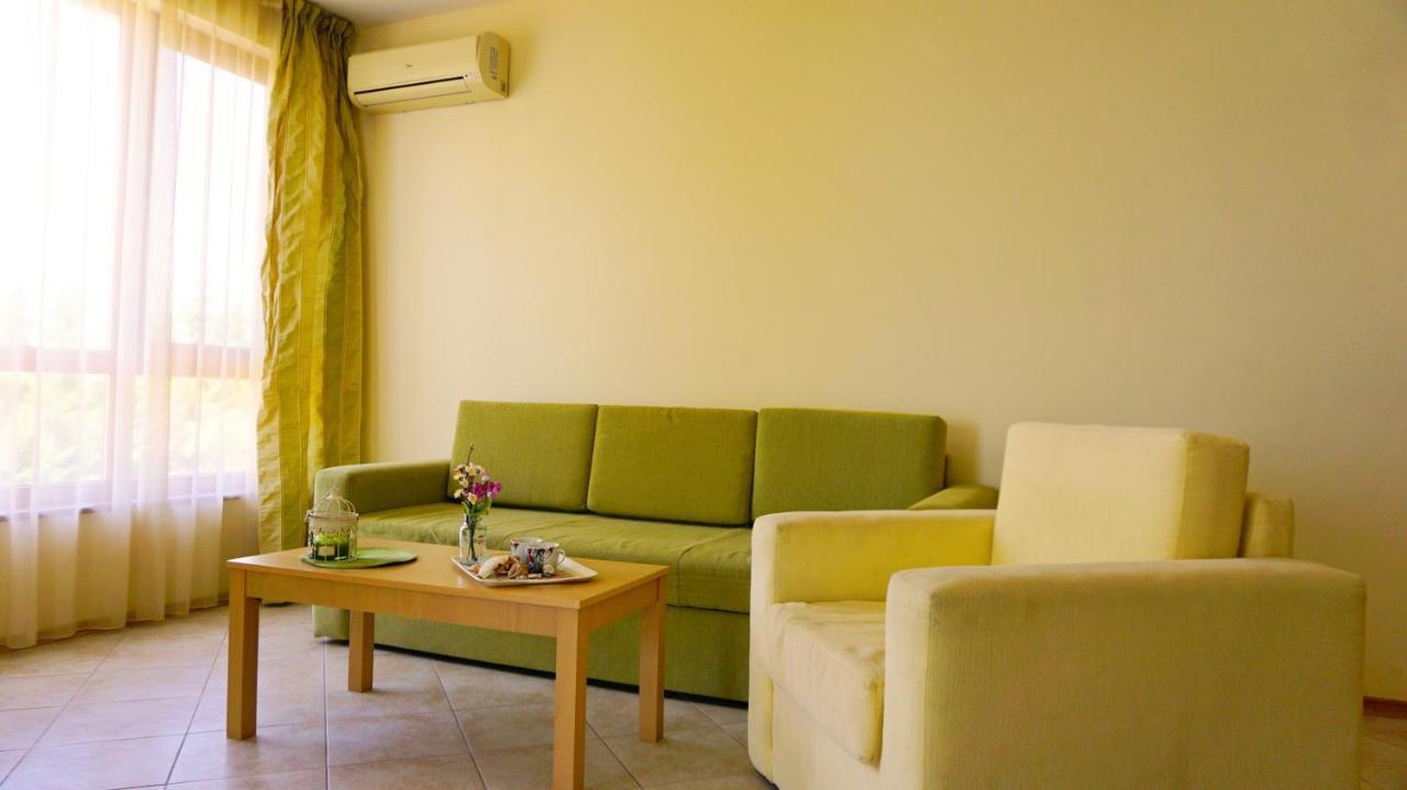 Морски Апартаменти Джулай Морнинг - July Morning Sea View Apartments Kavarna Exterior foto